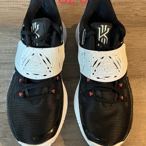 Nike Kyrie low 3